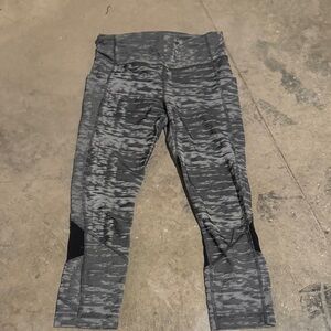 Lululemon Athletica Black and White Patterned Leggings